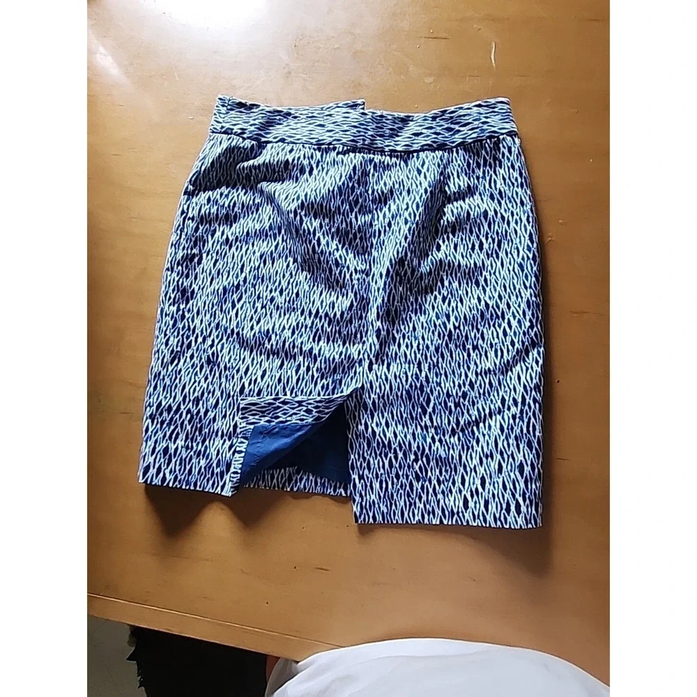 Michael Michael Kors Blue‎ Geoprint Pencil Skirt size 4